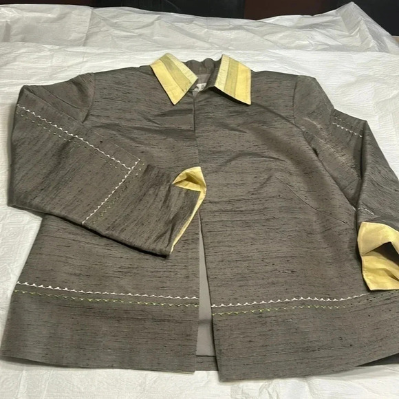 100 Thai silk green gray yellow open front Blazer  Size44. SHINAWATRA - Picture 6 of 16